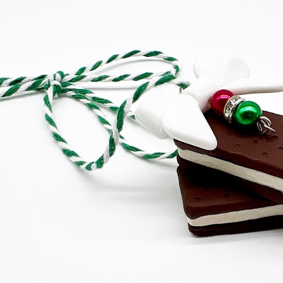 Handmade Ice Cream Sandwich Ornament – Polymer Clay Christmas Tree Decoration - Picture 4 of 10